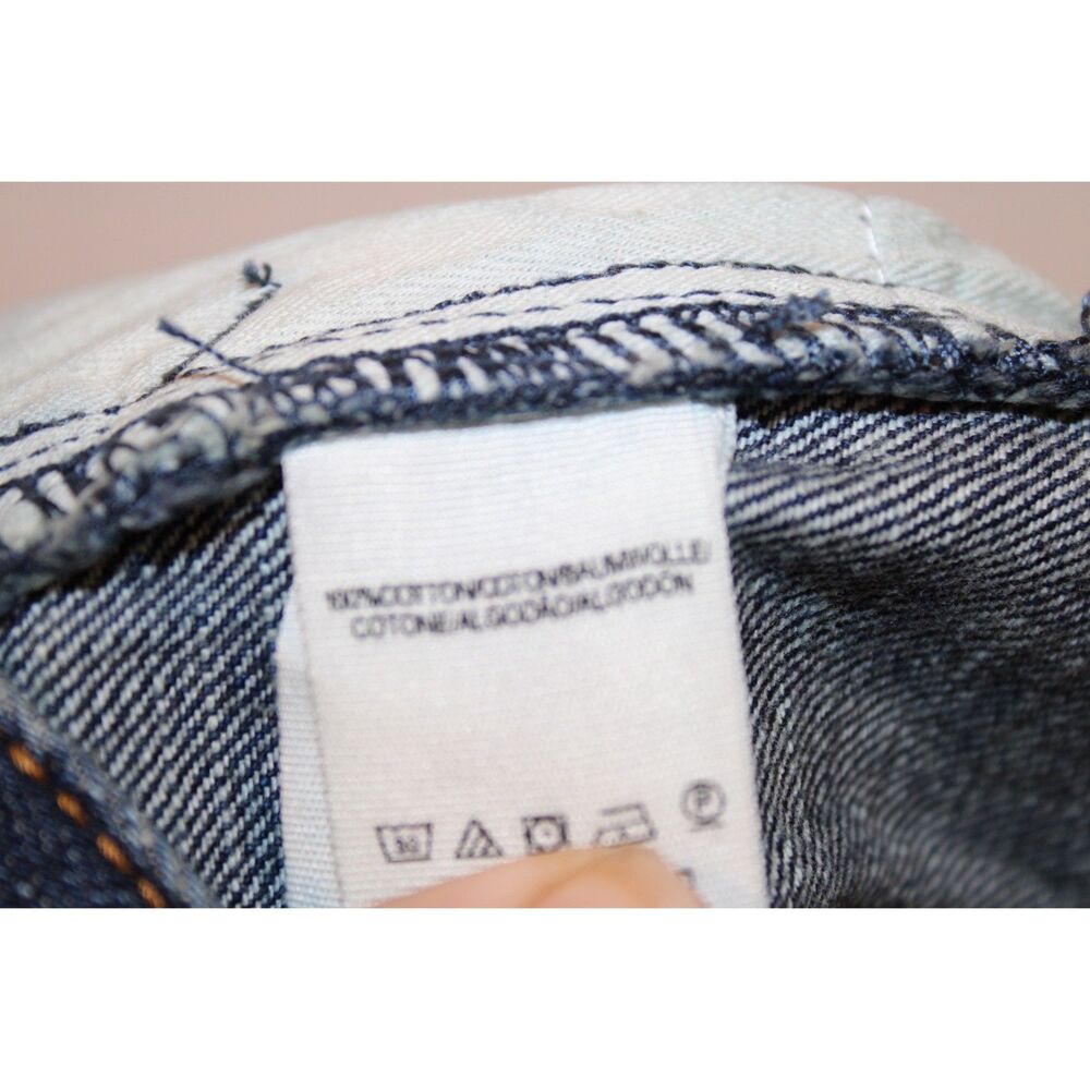 Free People medium wash denim cut off jean shorts size 28 - Picture 7 of 7